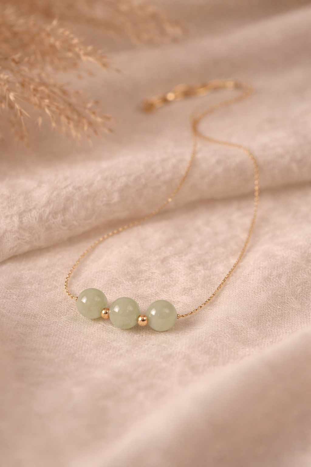 Luxury Hotan Natural Jasper Necklace – Timeless Elegance and Exclusive Sophistication