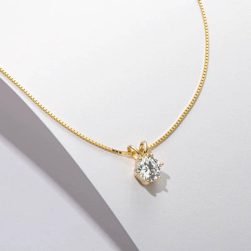 925 Sterling Silver Moissanite Necklace 1ct – Diamond-Like Brilliance and Timeless Luxury