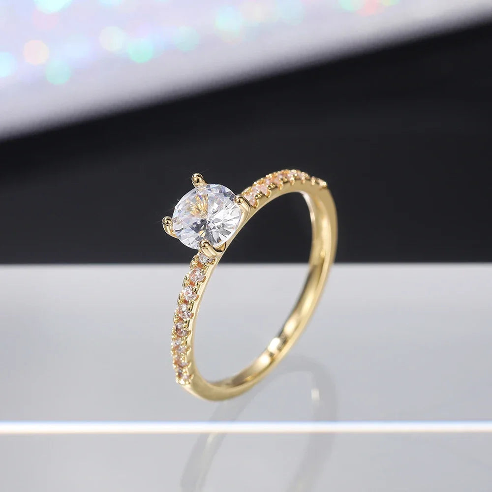 Classic 4-Prong Zirconia Engagement Ring – Delicate Elegance for Special Moments