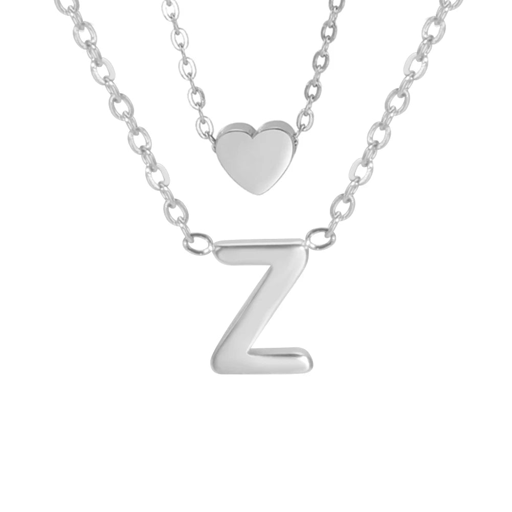 Personalized A–Z Initial Necklace – Heart Pendant in a Modern and Refined Choker Style