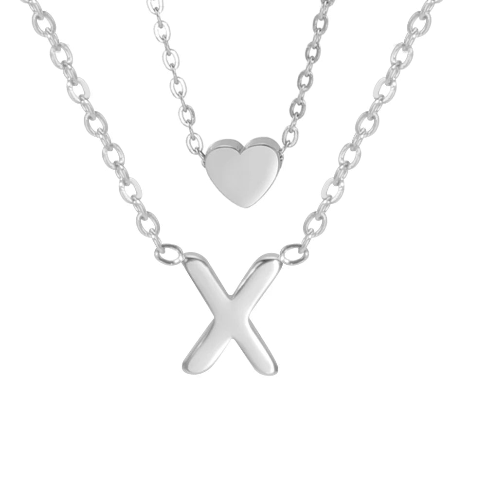 Personalized A–Z Initial Necklace – Heart Pendant in a Modern and Refined Choker Style