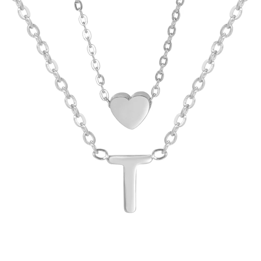 Personalized A–Z Initial Necklace – Heart Pendant in a Modern and Refined Choker Style