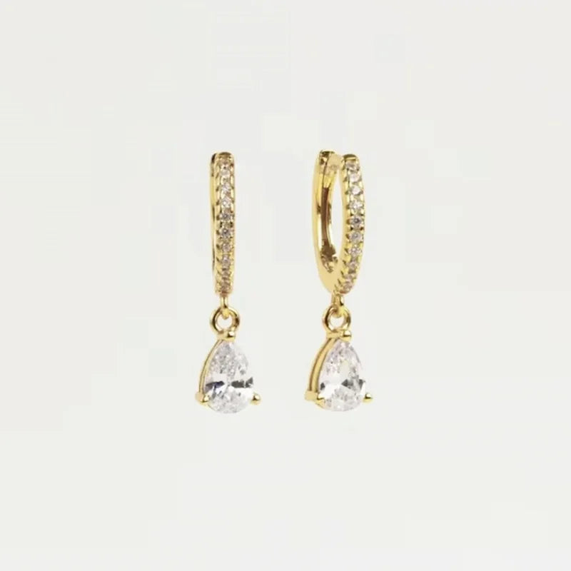Elegant Gold-Tone Earrings – Cubic Zirconia Shine with a Modern and Delicate Design