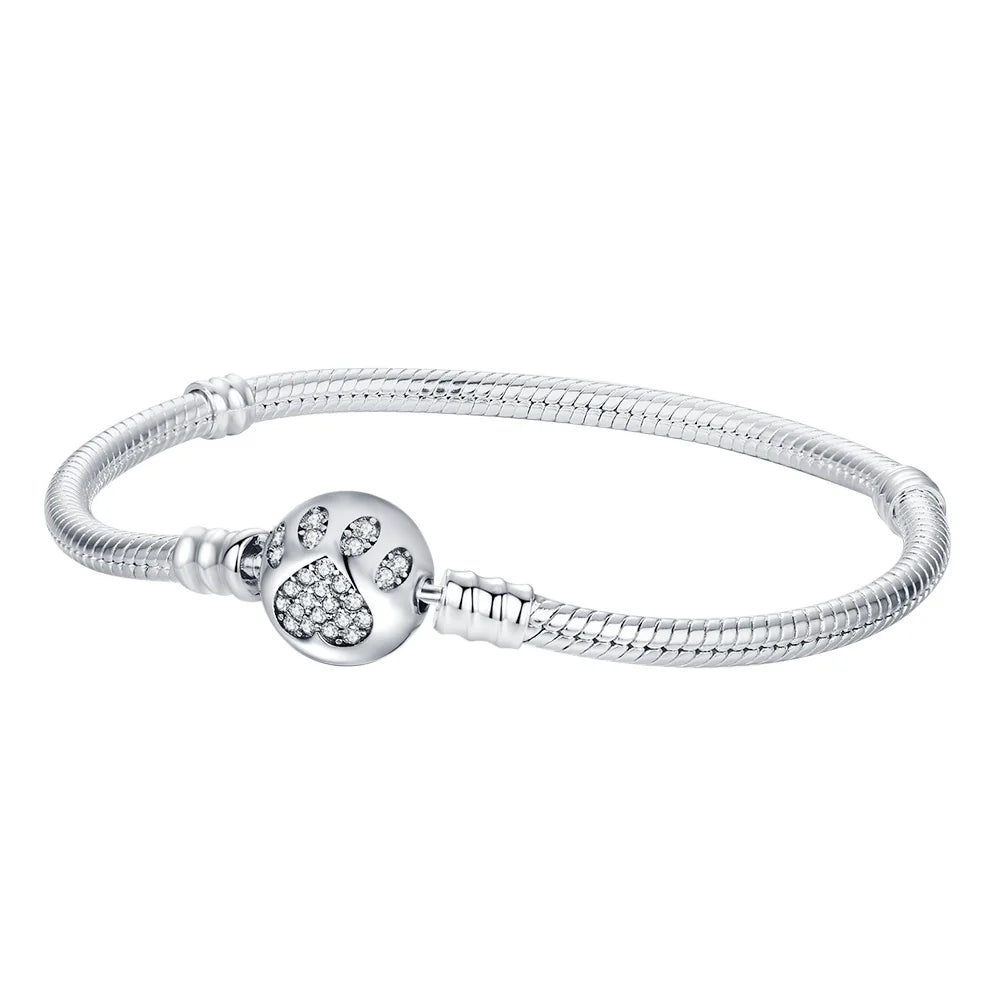 Eternal Love – 3mm Moon & Heart Charm Bracelet Gift