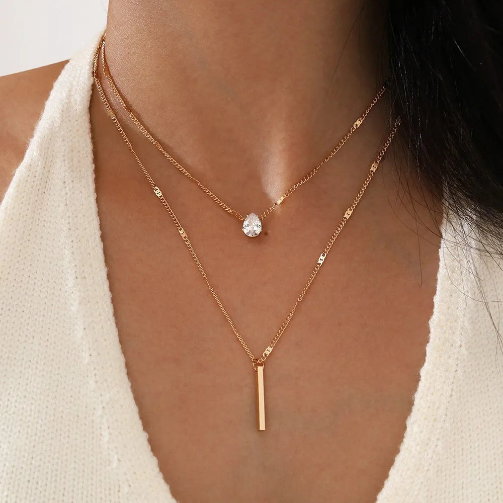 Premium Layered Chain Necklace – Brilliant Zircon Highlight for Events and Parties