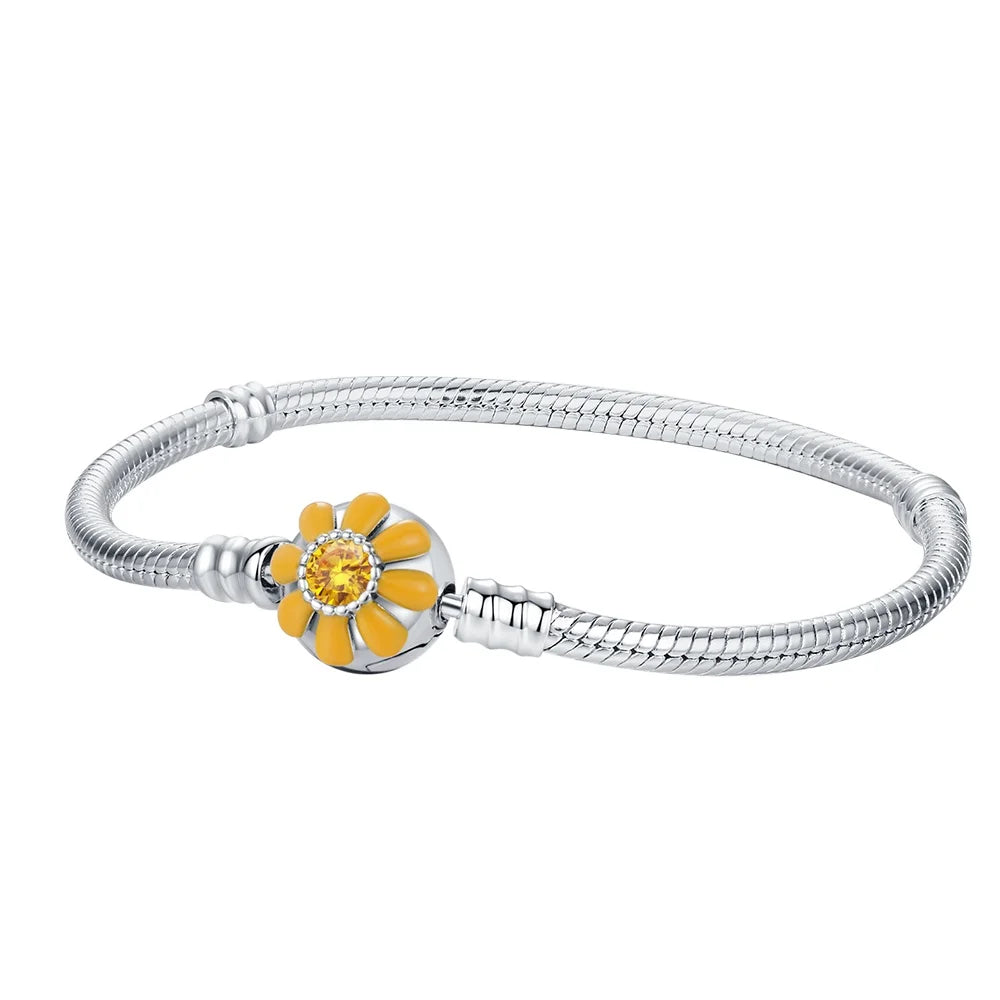 Eternal Love – 3mm Moon & Heart Charm Bracelet Gift