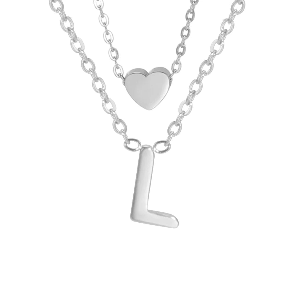 Personalized A–Z Initial Necklace – Heart Pendant in a Modern and Refined Choker Style
