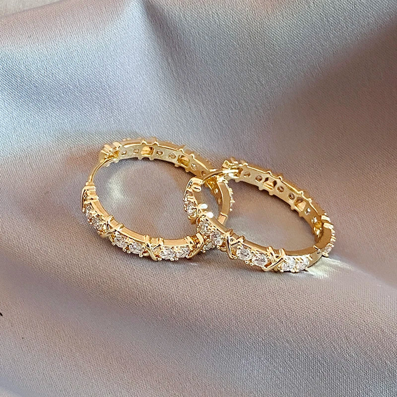 Premium Hoop Earrings – Simple and Refined Design with Cubic Zirconia Shine