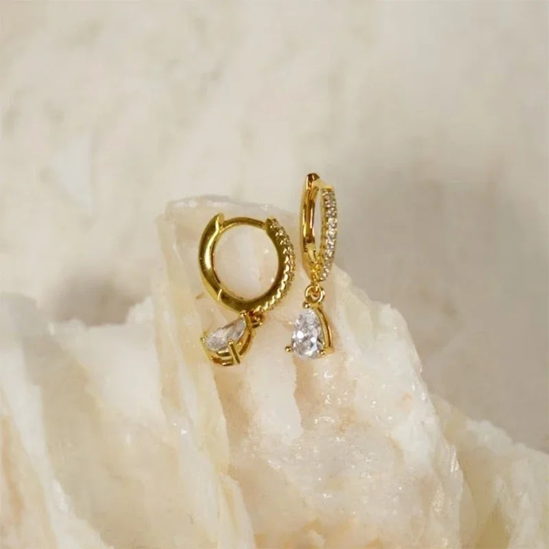 Elegant Gold-Tone Earrings – Cubic Zirconia Shine with a Modern and Delicate Design